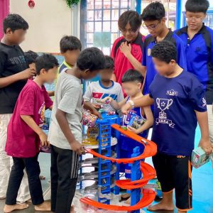 Toy-Charity (4)
